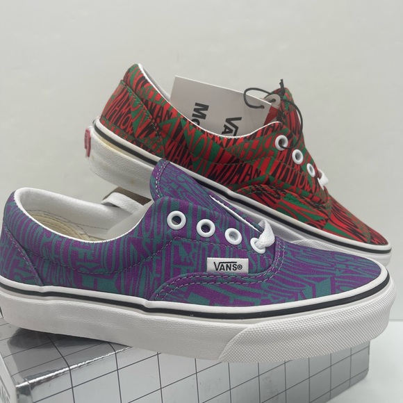 Vans WMNS Era (Moma) Faithringgold/Tr White Sneakers
VN0A4BV41UC Purple Graphic - Picture 8 of 16